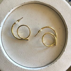 Kendra Scott gold hoops